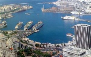 GR-Piraeus%20port