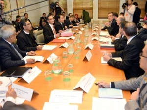 820774-country-officials-meet-to-discuss-mh370