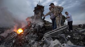 la-fg-ukraine-malaysian-passenger-jet-crash-pi-015