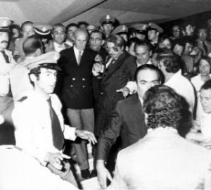 Papachelas-Karamanlis%20pic