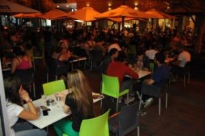 eaton%20mall%20smokers