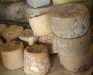 naxos_cheese