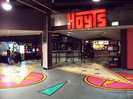 HOYTS