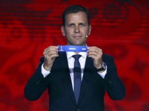 B5EB105849CC8A860A7C10F73B67FE27