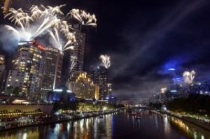 skyline-Melbourne-Australia-surrounded-fireworks