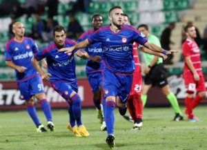 D880567D557A3DD8EDF3E8826D0E4737